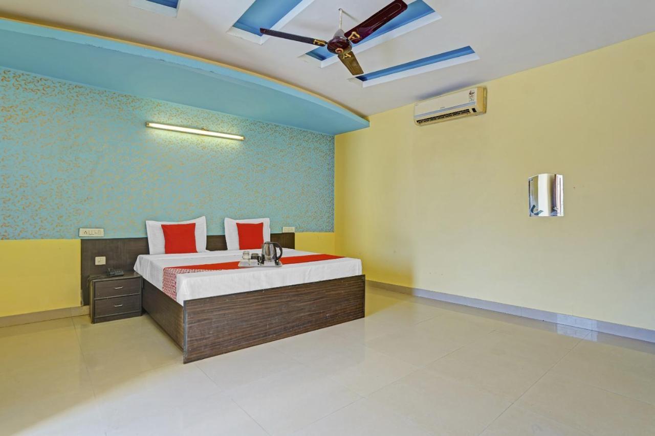 Oyo 87701 Lucky Farm Shāhpur Exterior photo