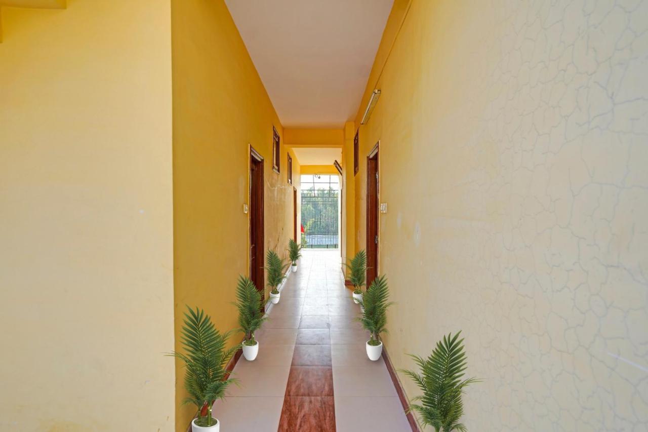 Oyo 87701 Lucky Farm Shāhpur Exterior photo