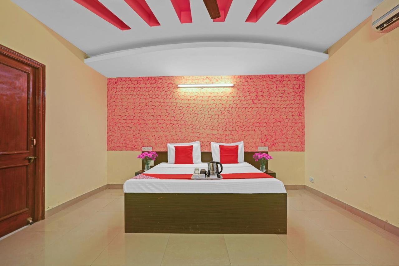 Oyo 87701 Lucky Farm Shāhpur Exterior photo